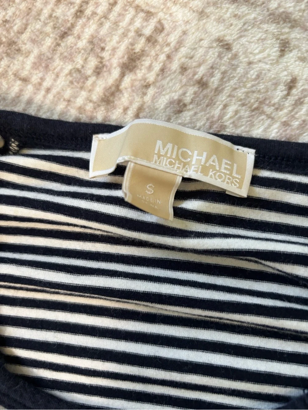 Michael Kors Women’s Striped Long Sleeve With Gold Zipper Accents Size Small